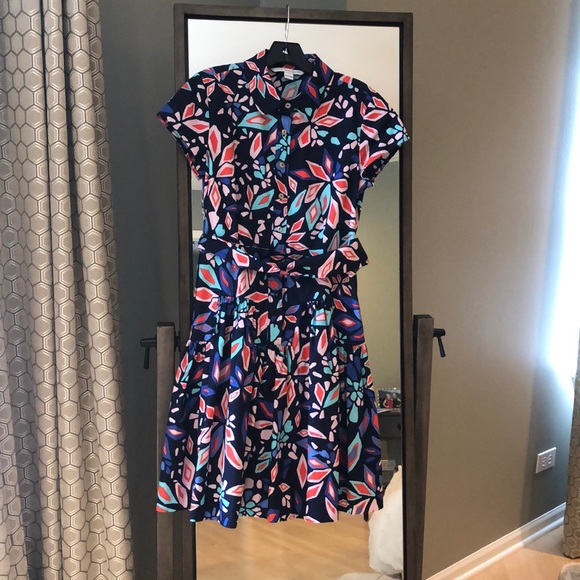 DVF Navy Patterned Button Down Dress with Belt - Picture 2 of 4